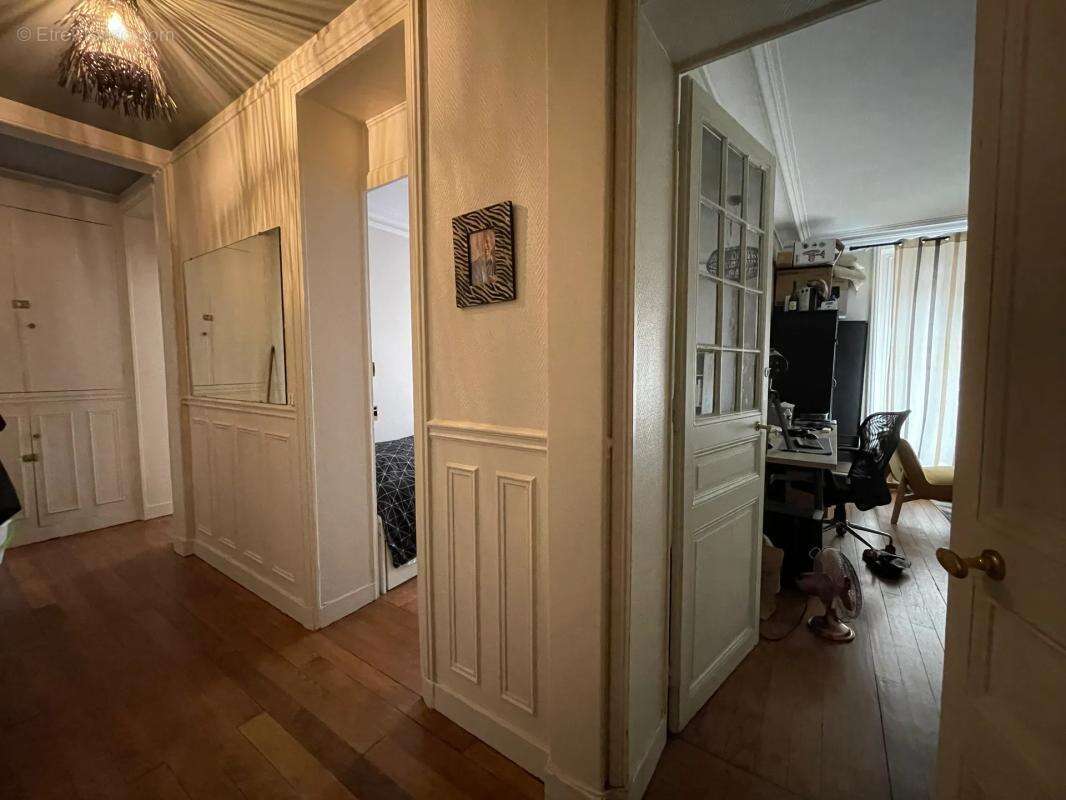 Appartement 3 pièces - 56 m2 - Paris 75018 - photo 5