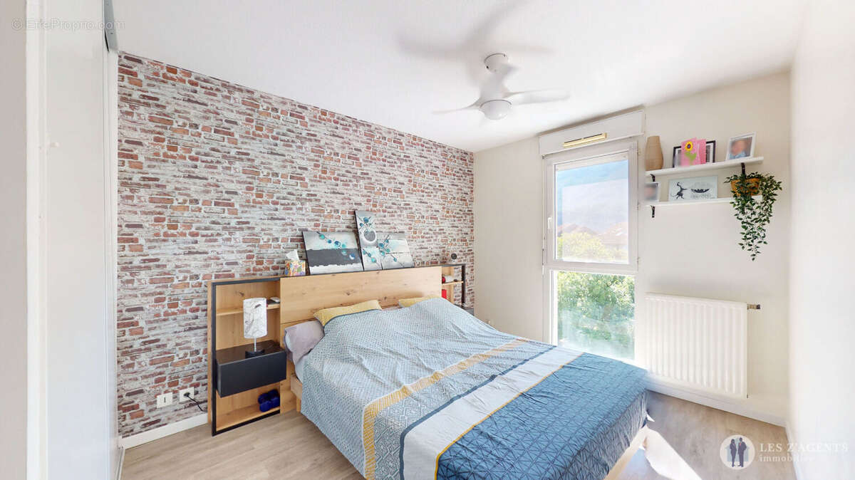 À VENDRE - Superbe T5 de 98 m² à Échirolles - photo 9