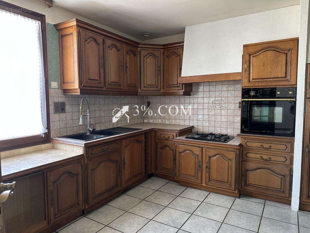 Maison à DOMBASLE-EN-XAINTOIS