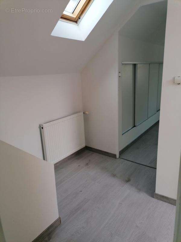 Maison à SAINT-QUENTIN