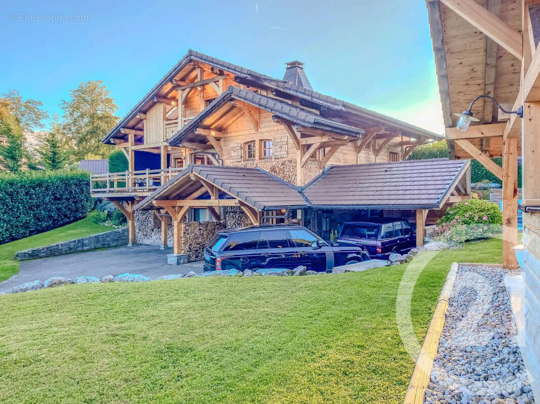 Maison à LARRINGES