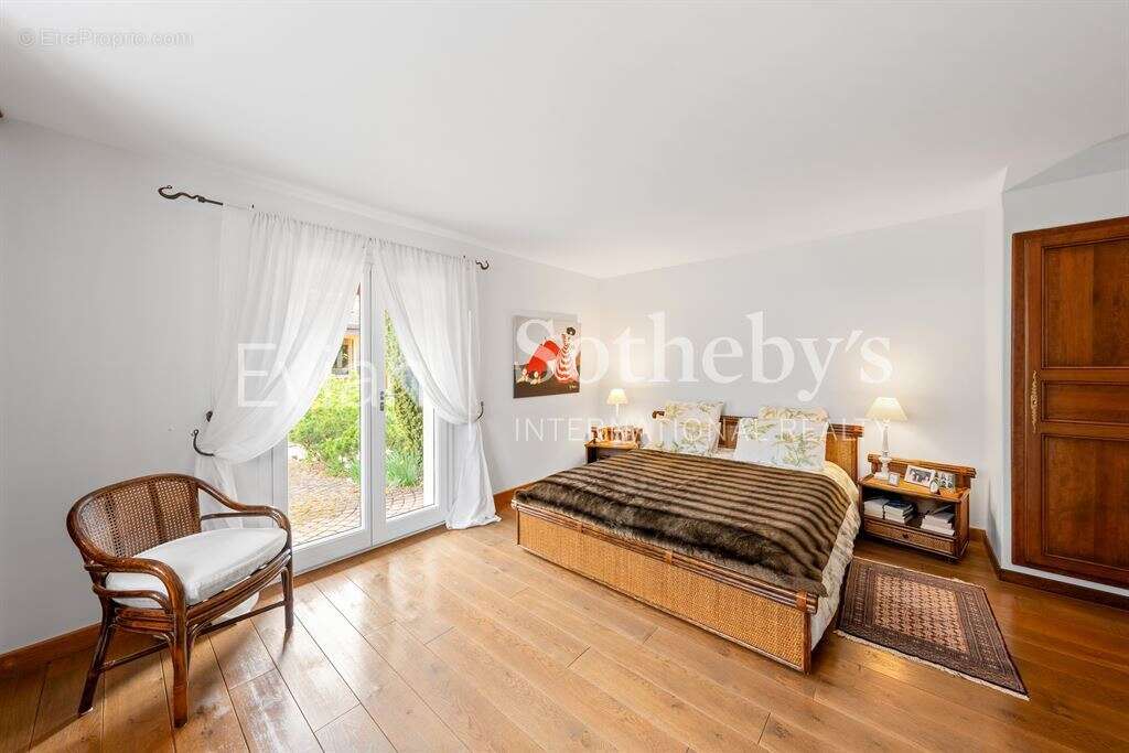 Maison à NEUVECELLE