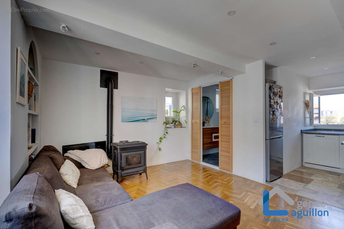 Appartement à URRUGNE