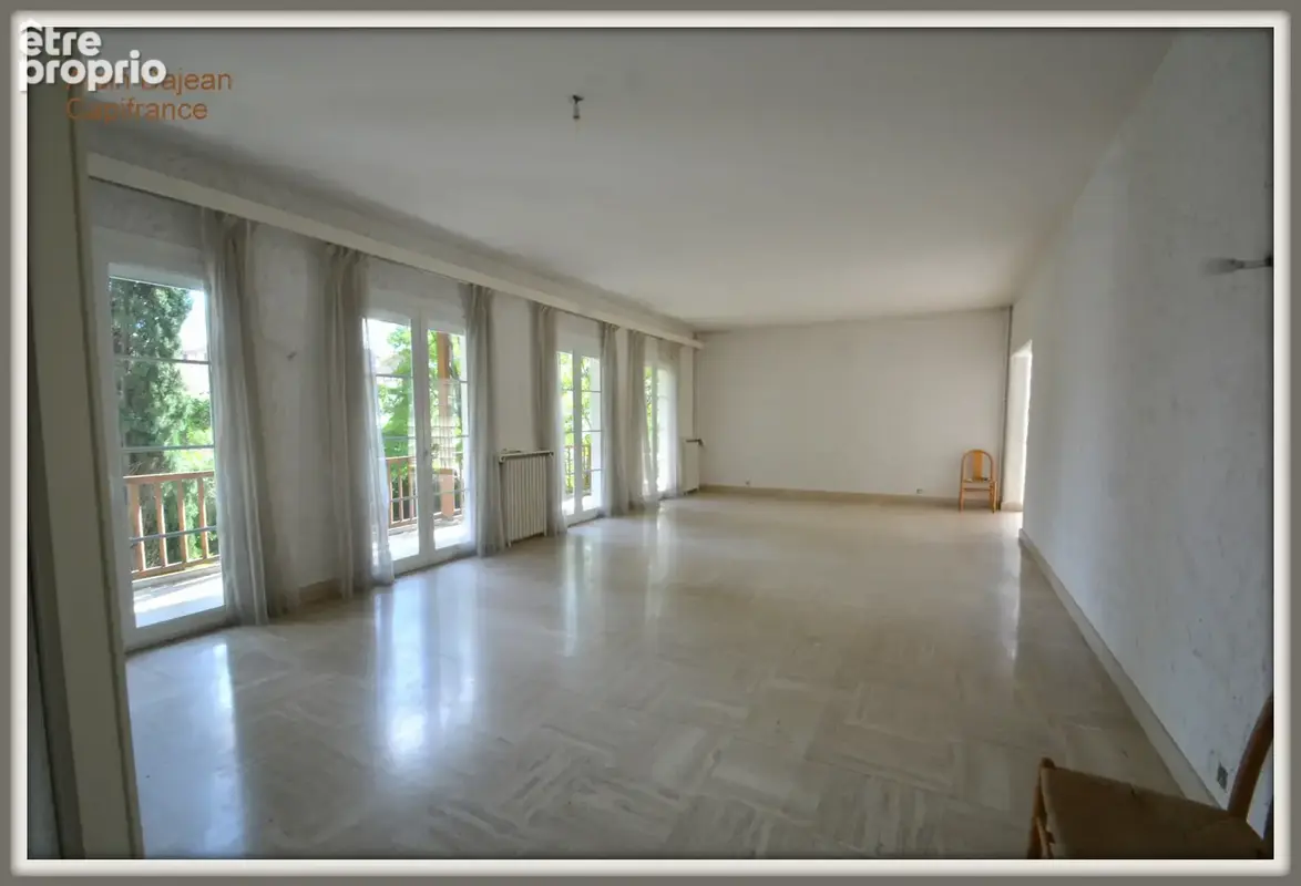 A vendre Maison d'architecte- 10 pièces AGEN (47)- 282 M2-Parc Arboré-Double Garage - photo 2
