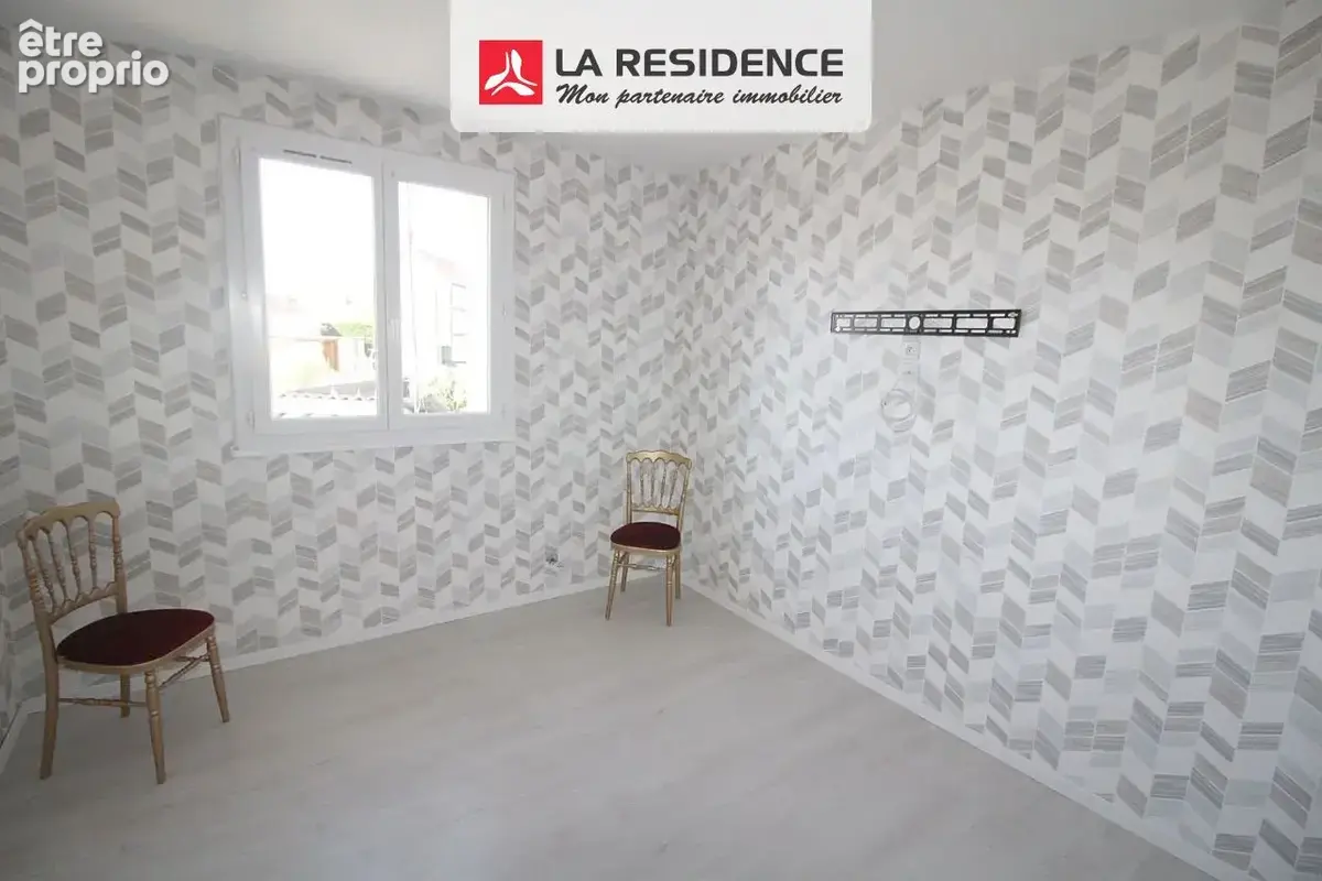 Maison 128 m² à Le Petit-Quevilly  - photo 8