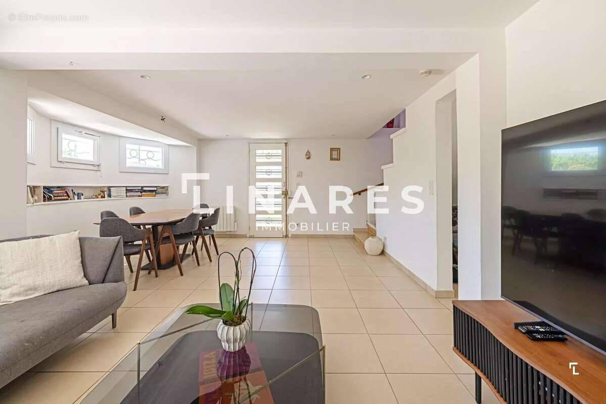 Maison à MARSEILLE-8E