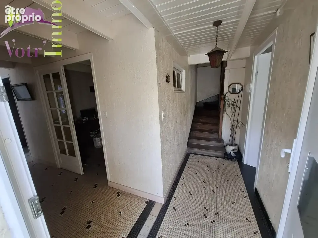 Maison dans village - photo 4
