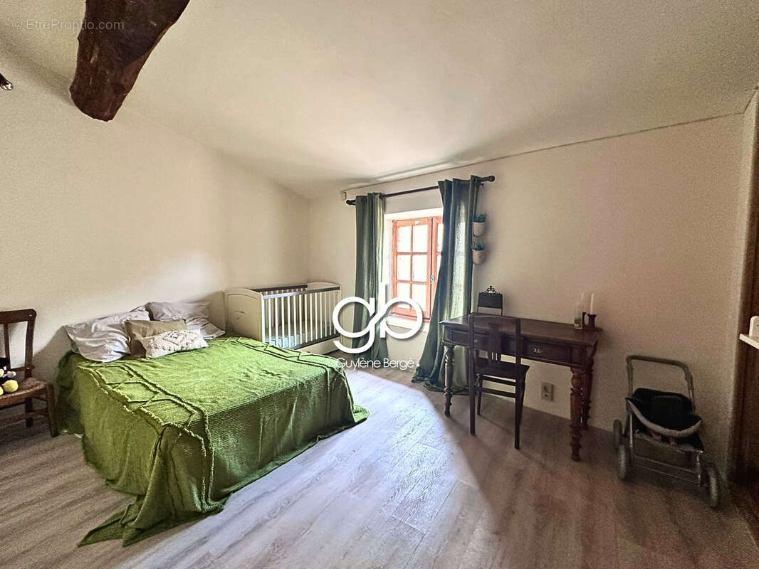 Maison à QUISSAC