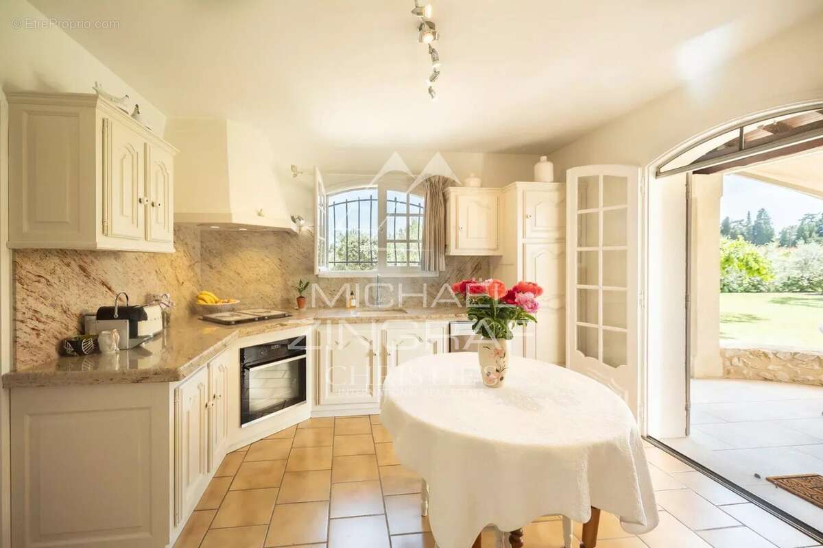 Maison à SAINT-REMY-DE-PROVENCE