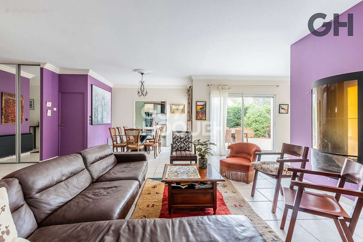 Maison à SOISY-SUR-SEINE