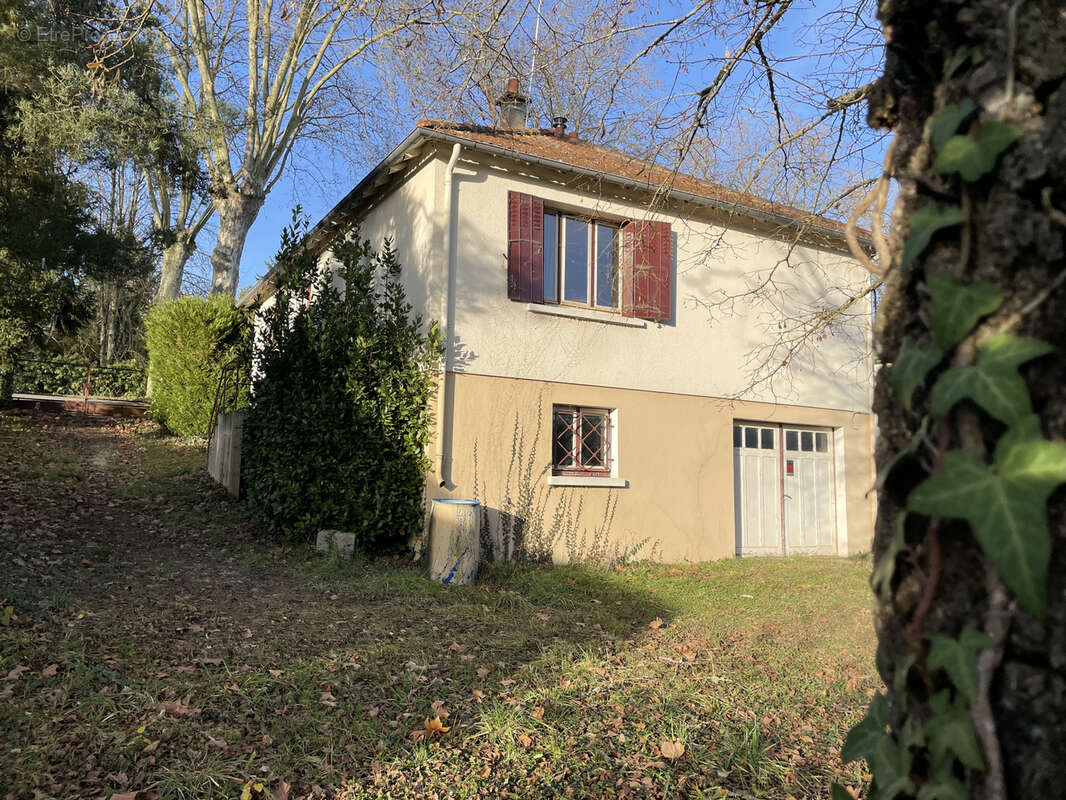 Maison à BONNY-SUR-LOIRE