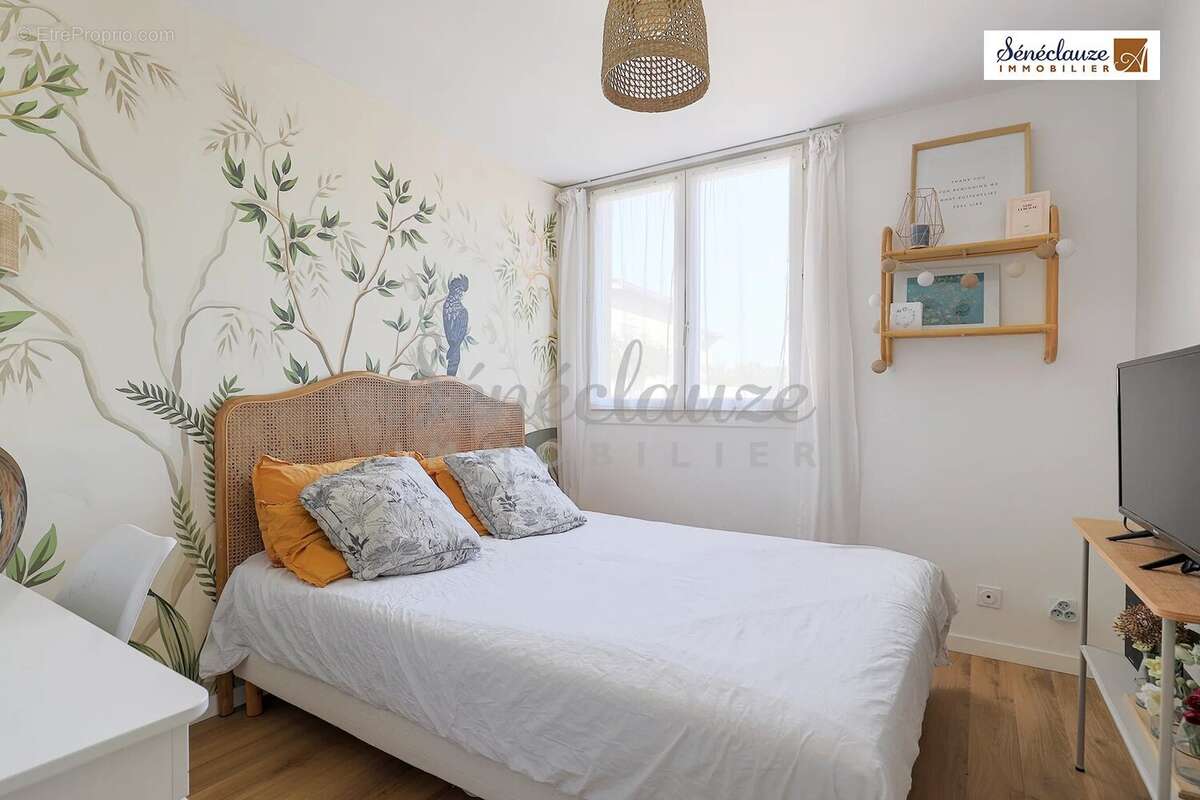 Appartement à SAINT-GENIS-LAVAL