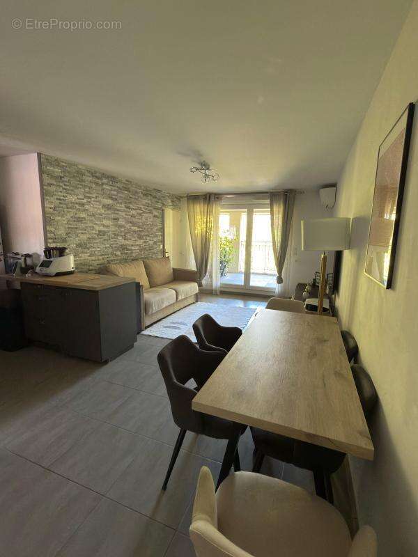 Appartement à MARSEILLE-13E