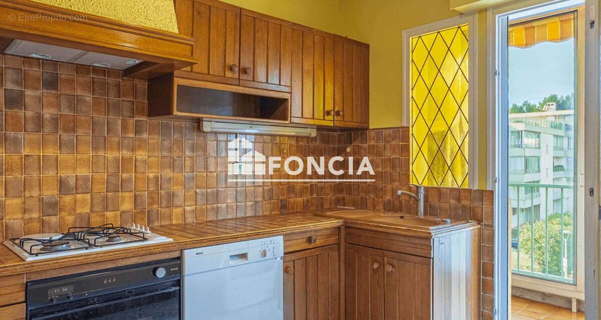 Appartement à SANARY-SUR-MER