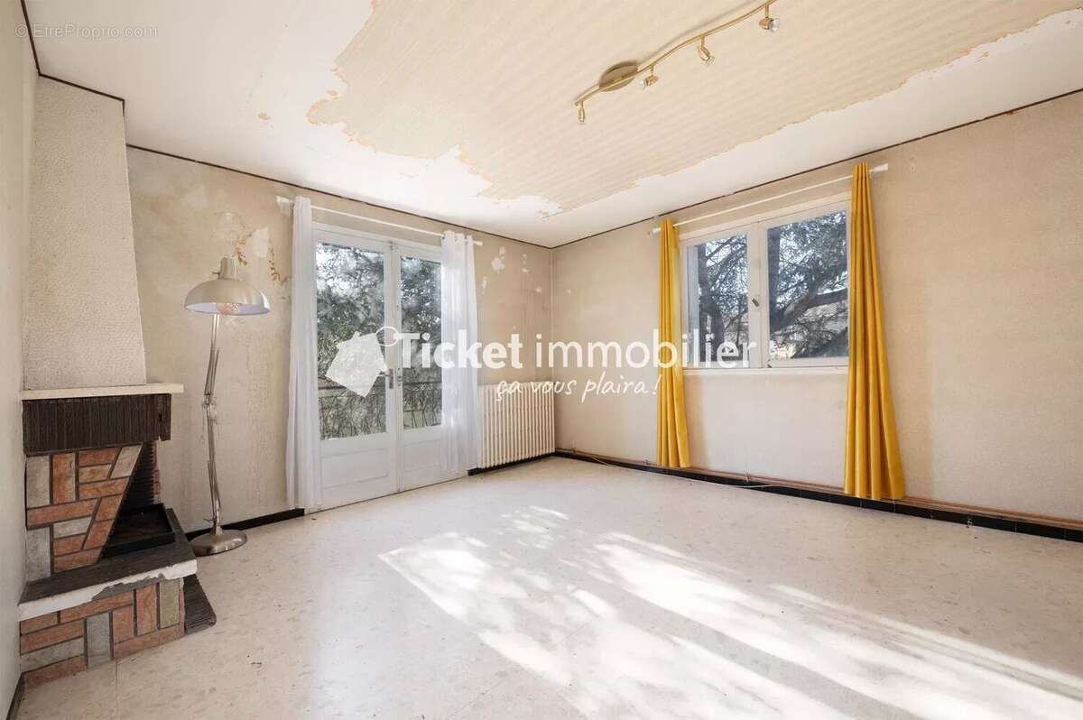 Maison à SAINT-PAUL-SUR-SAVE