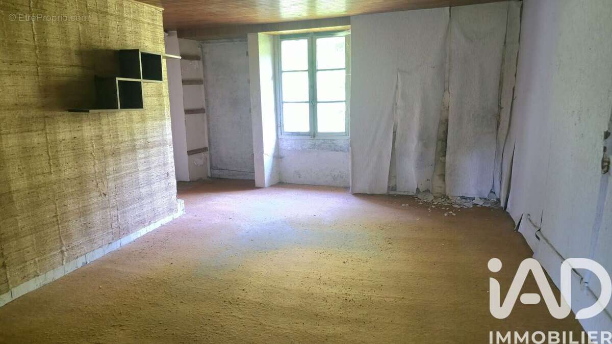 Photo 5 - Maison à ARC-EN-BARROIS