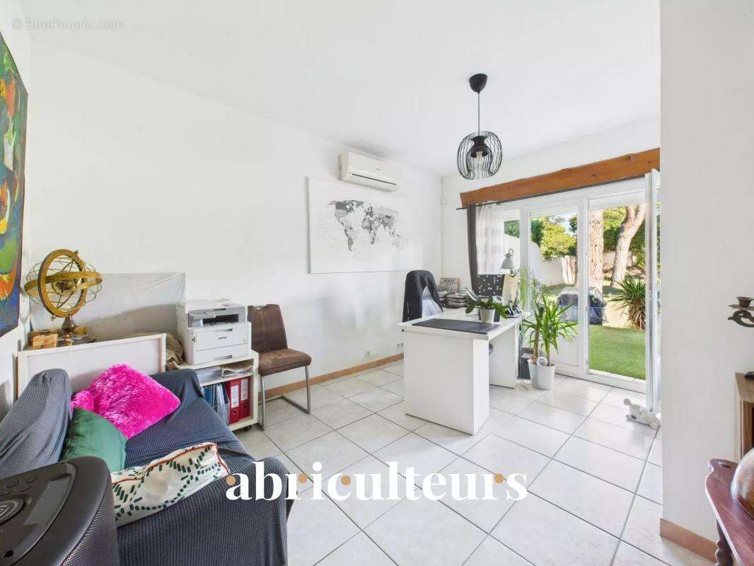 Maison à BOUC-BEL-AIR