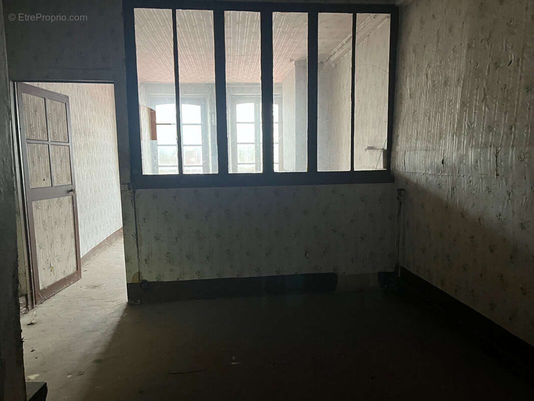 Appartement à COURTENAY