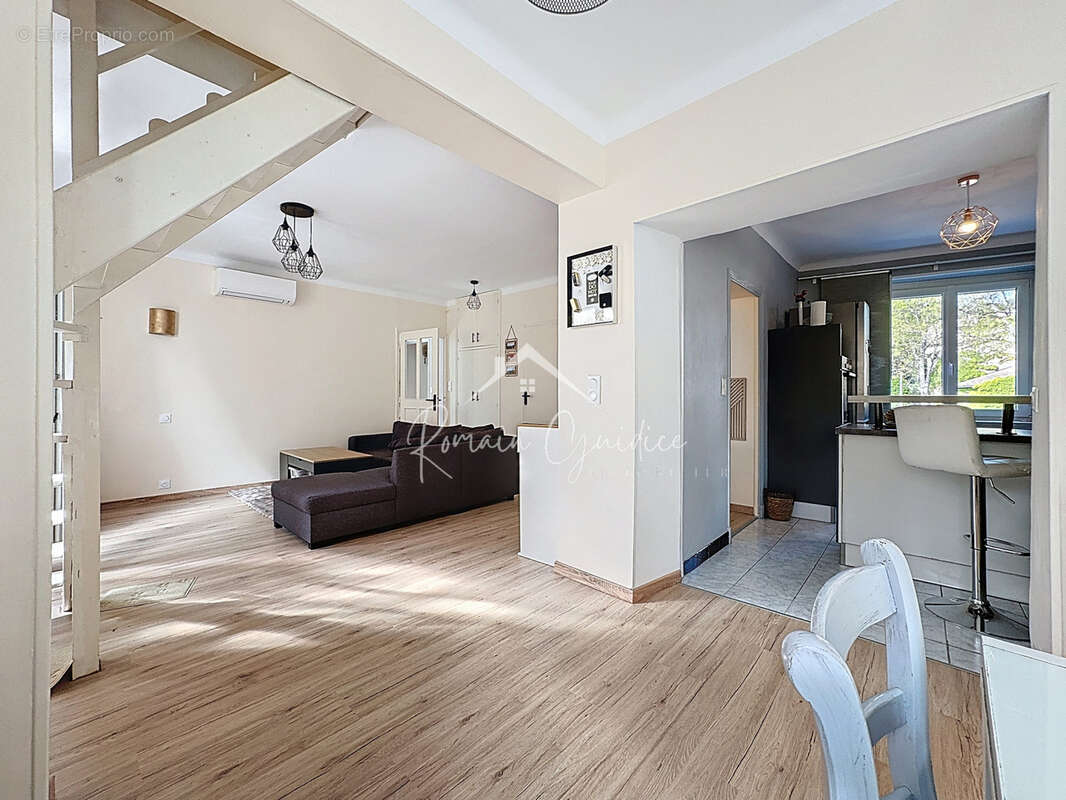 Maison f5 102 m2 - photo 7