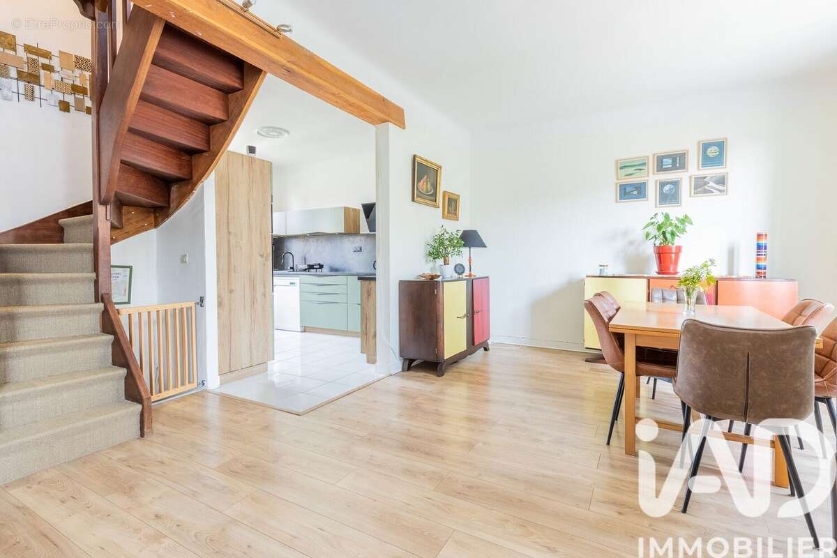 Photo 6 - Maison à SAVIGNY-SUR-ORGE