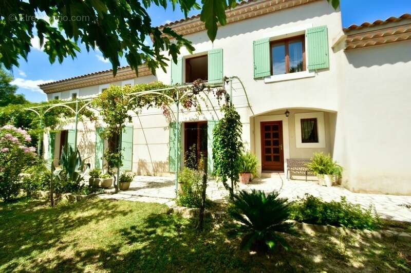 Maison à SAINT-REMY-DE-PROVENCE