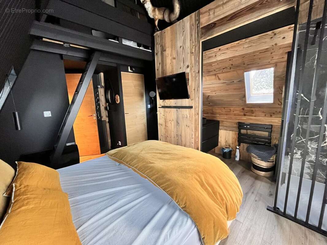 Maison à LES ANGLES