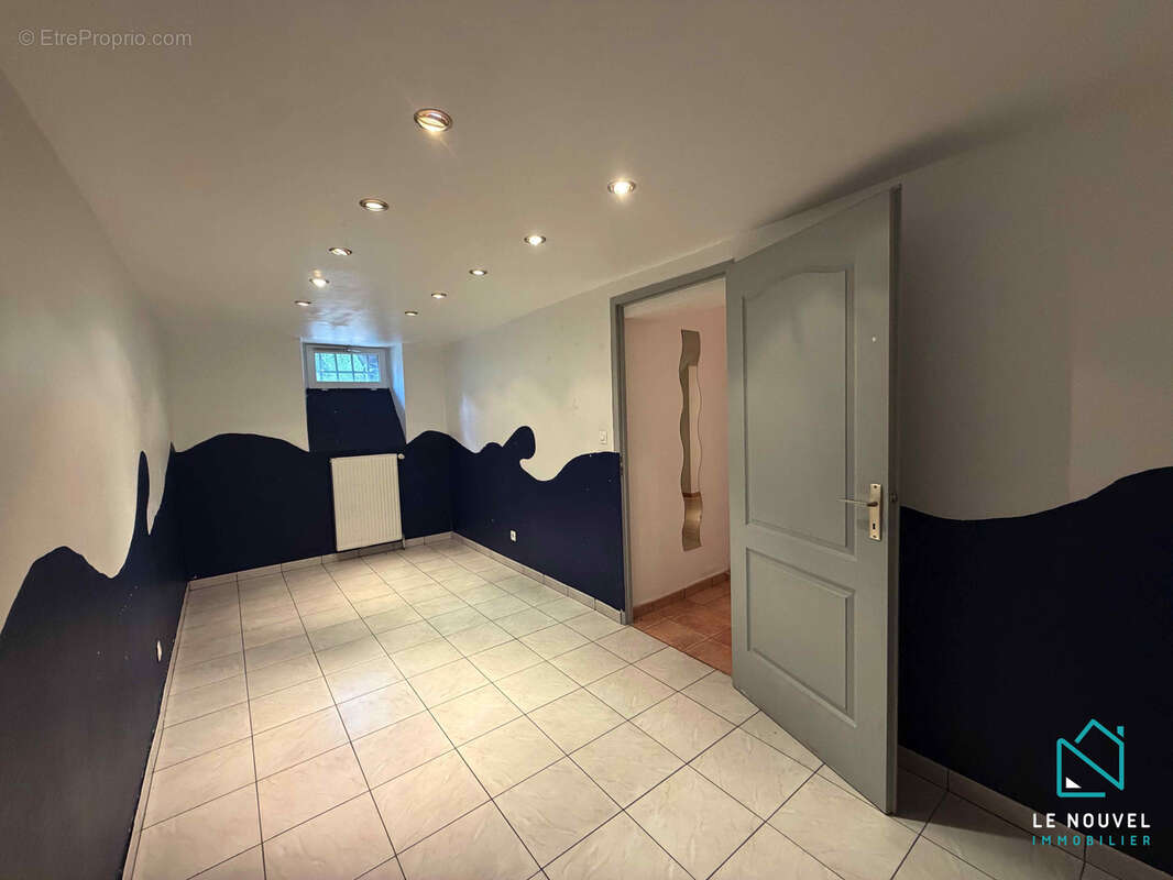 Appartement avec très grand jardin à Mulhouse - photo 10
