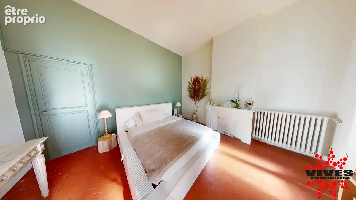 Béziers  Magnifique appartement haussmannien T5 de 207 m² avec grande terrasse ensoleillée - photo 11