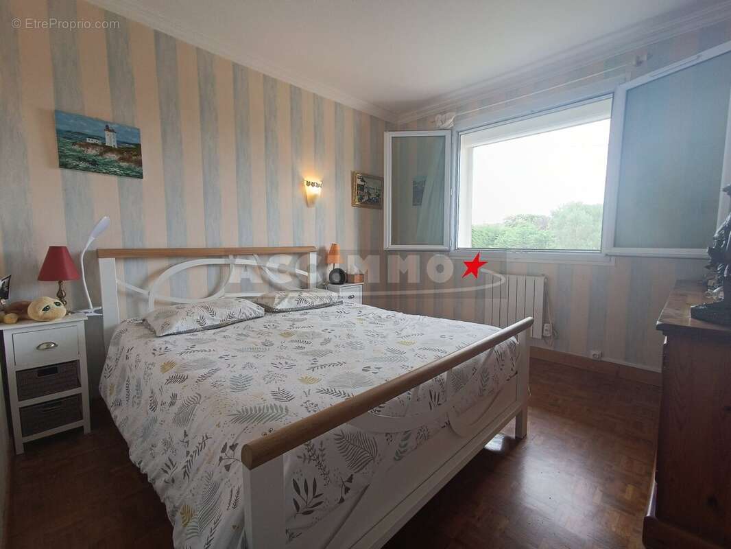 Maison à LABRUGUIERE