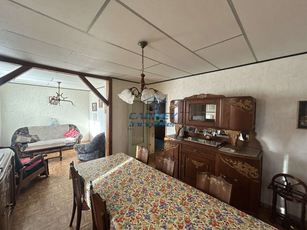 Maison à TERNUAY-MELAY-ET-SAINT-HILAIRE