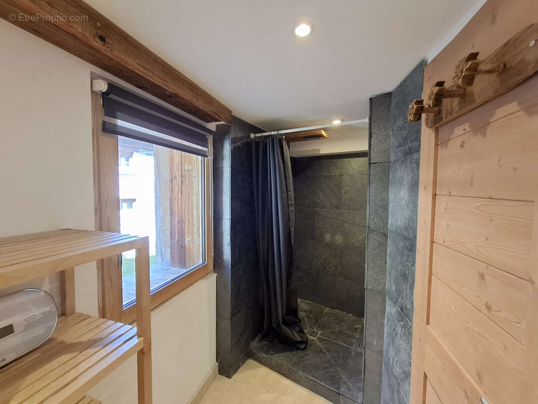 Maison à LA PERRIERE