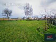 Terrain à BARON-SUR-ODON