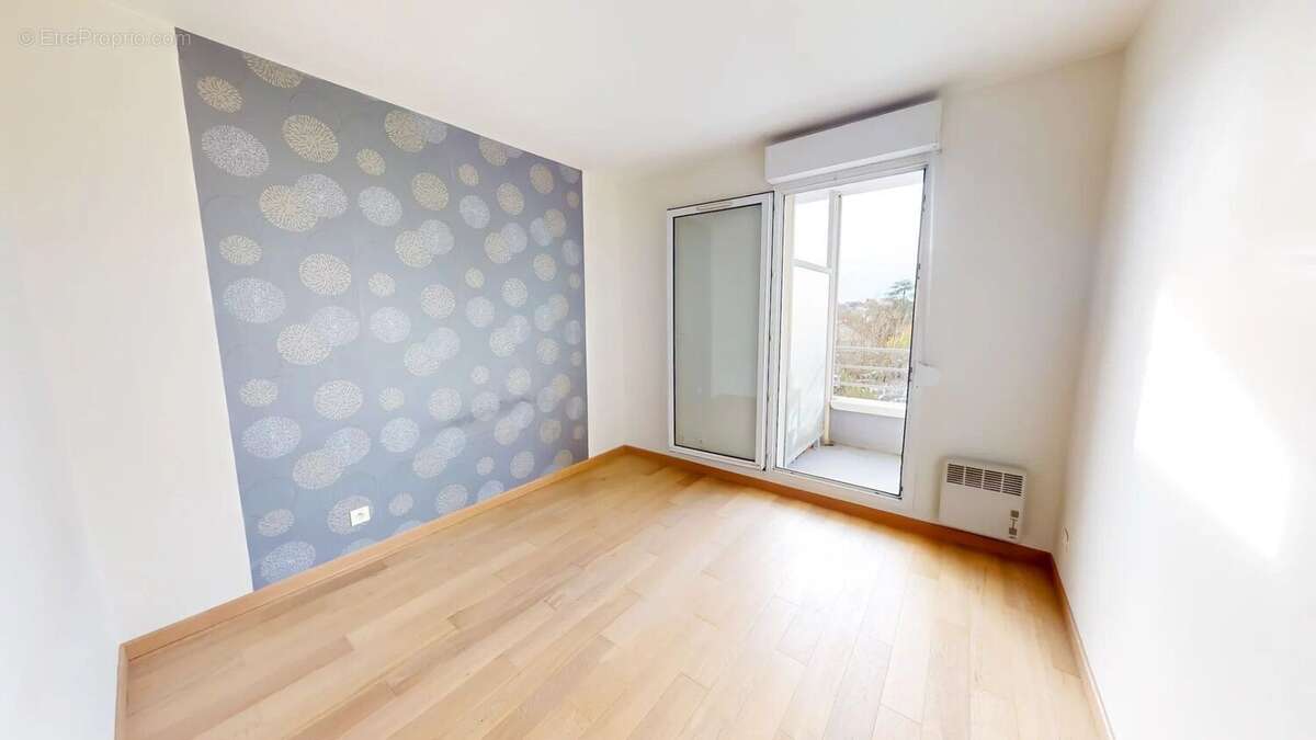 Appartement à MAINVILLIERS