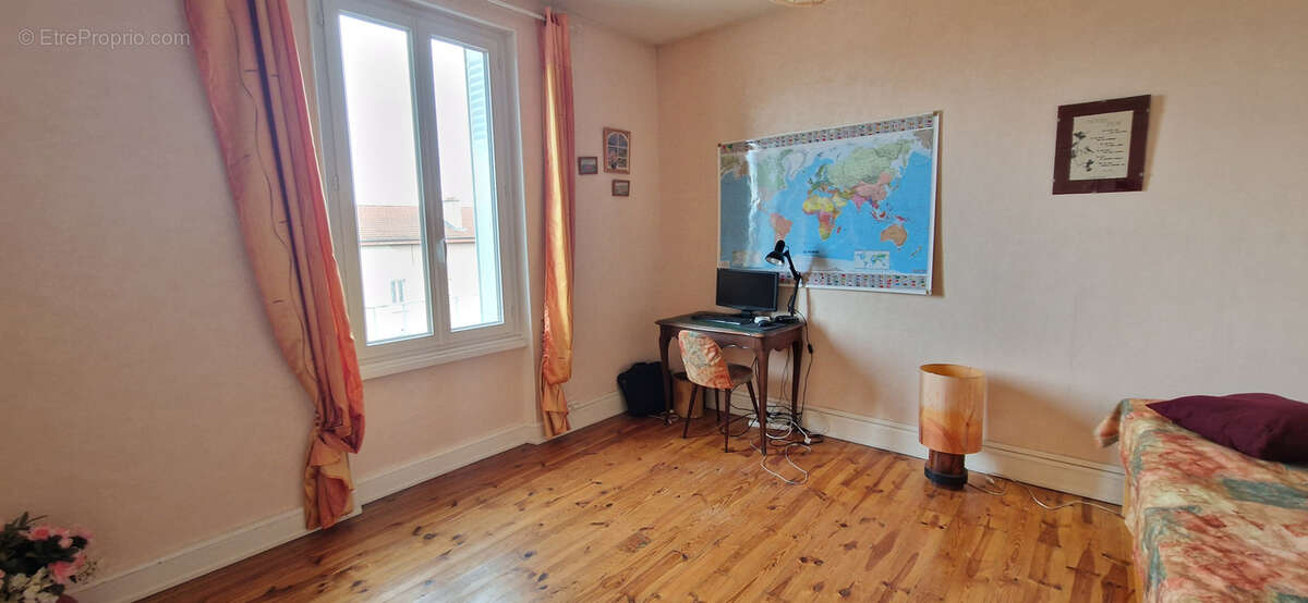 Maison à CLERMONT-FERRAND