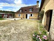 Maison à SAINT-CHAMASSY