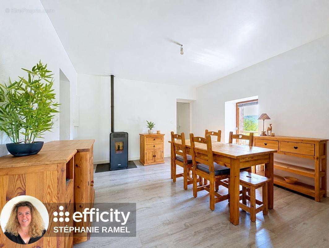 Maison 233 m² à Marlioz  - photo 17