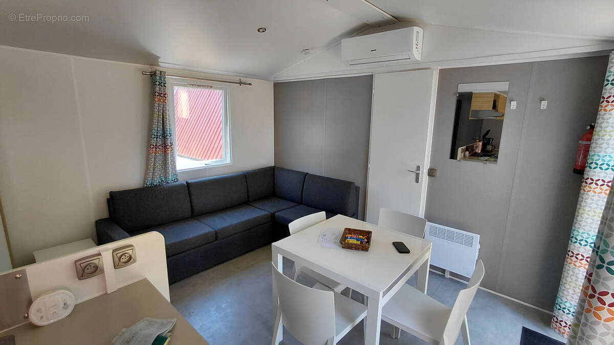 Ensemble de logements atypiques à Loray pour résidence principale ou location - photo 11