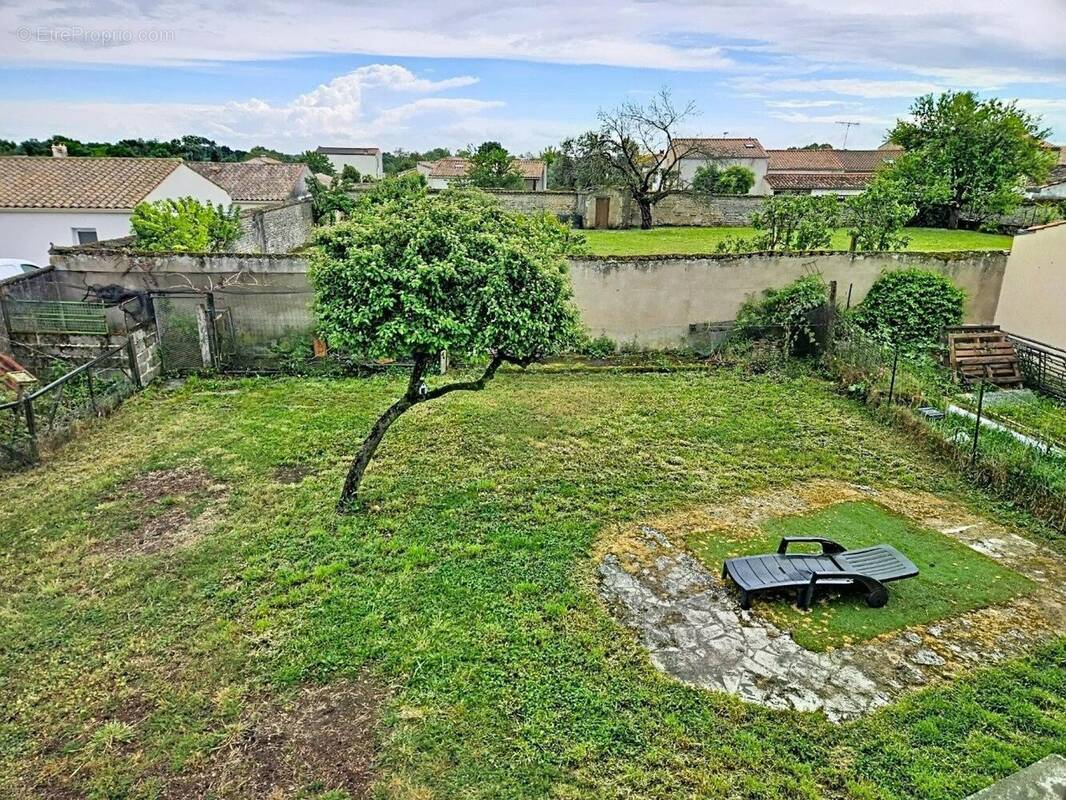 Photo 1 - Maison à THAIRE