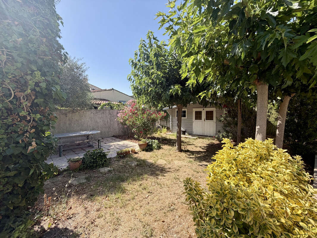 Maison à SALLES-D'AUDE