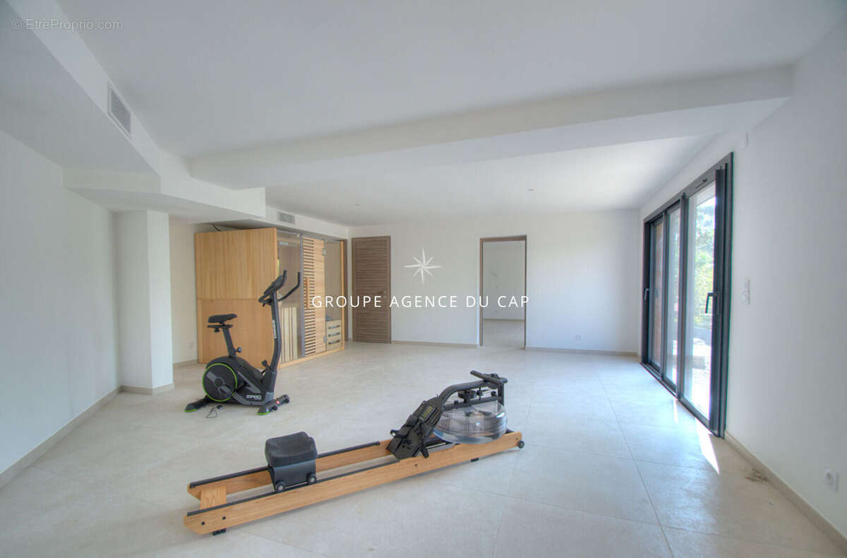 Maison à SAINT-RAPHAEL