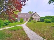 Maison à ANIZY-LE-CHATEAU