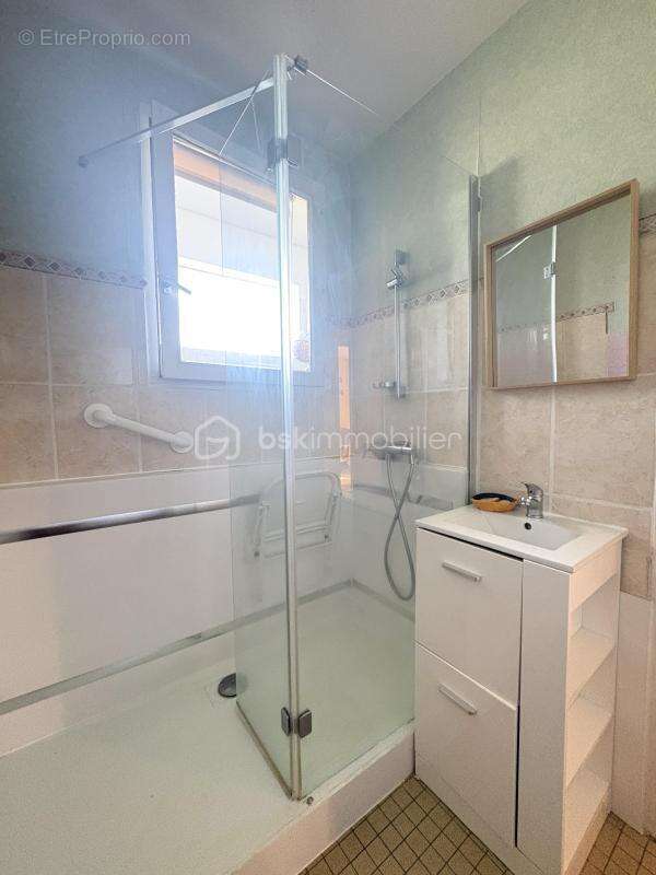 Appartement 70 m² – 3 chambres – Balcon – Parking en box – Cave – Résidence sécurisée - photo 10