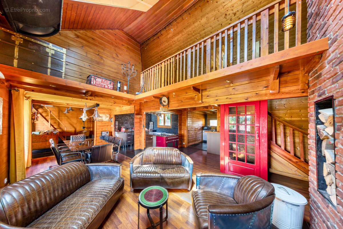 Maison individuelle de type : chalet bois massif de conception nordique - photo 7