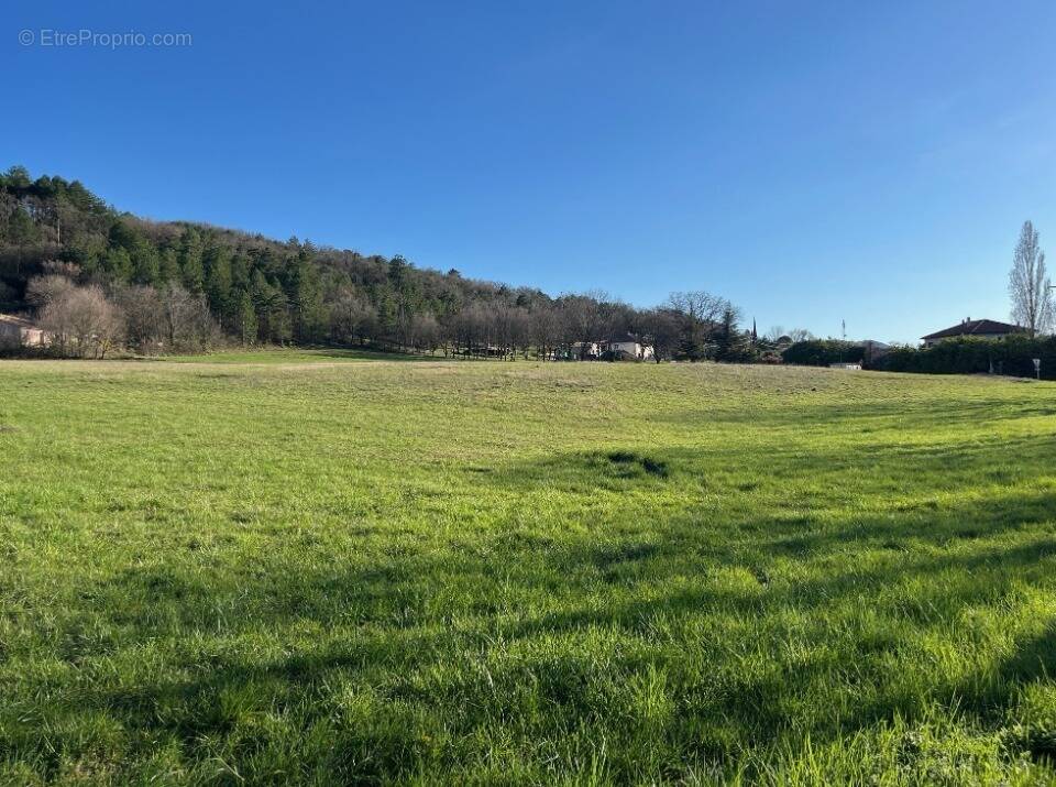 Terrain à PONT-DE-BARRET