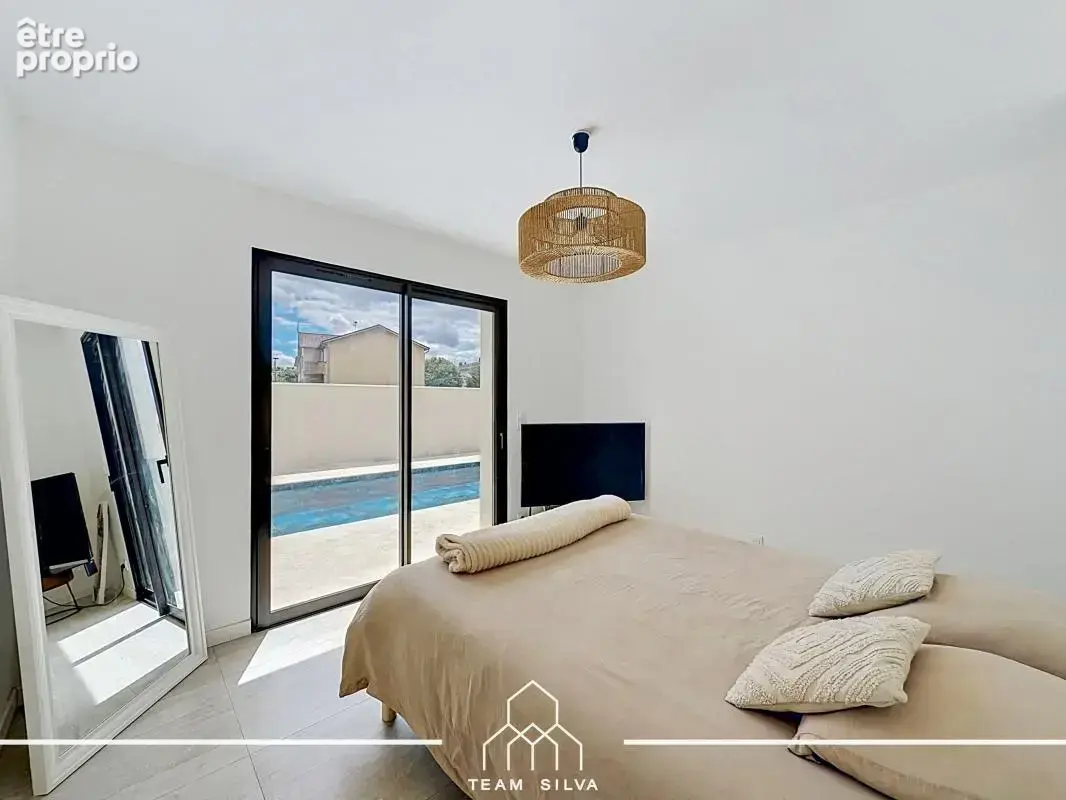 Maison 140 m² à Simandres  - photo 6