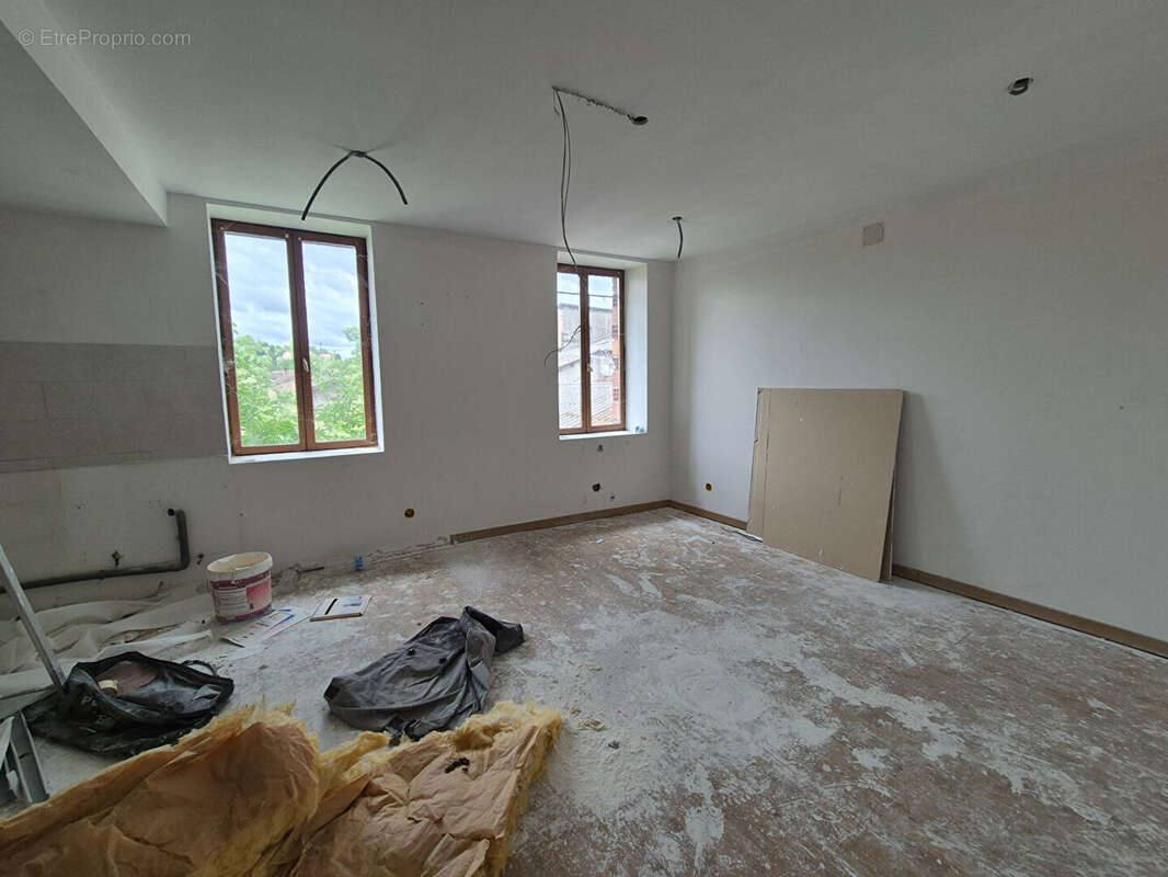 Appartement à THIERS