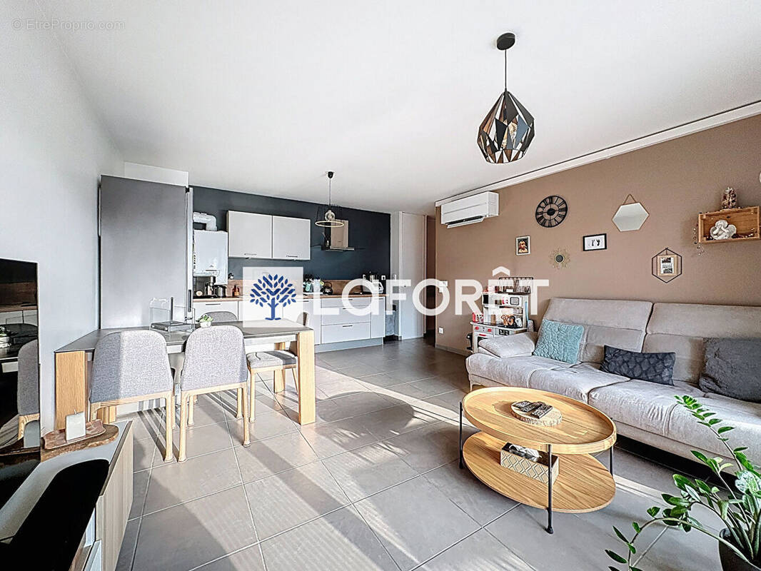 Appartement à SAINT-MAURICE-DE-BEYNOST