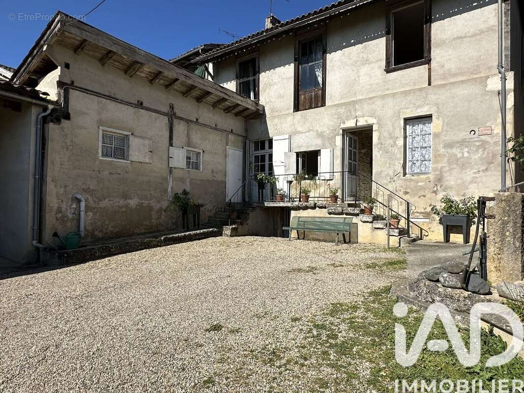 Photo 6 - Maison à COCUMONT