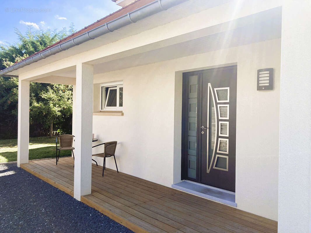 Maison à AMAYE-SUR-ORNE