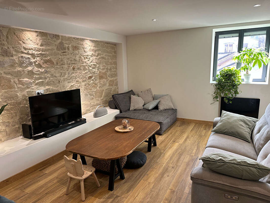 Appartement à BOURGOIN-JALLIEU